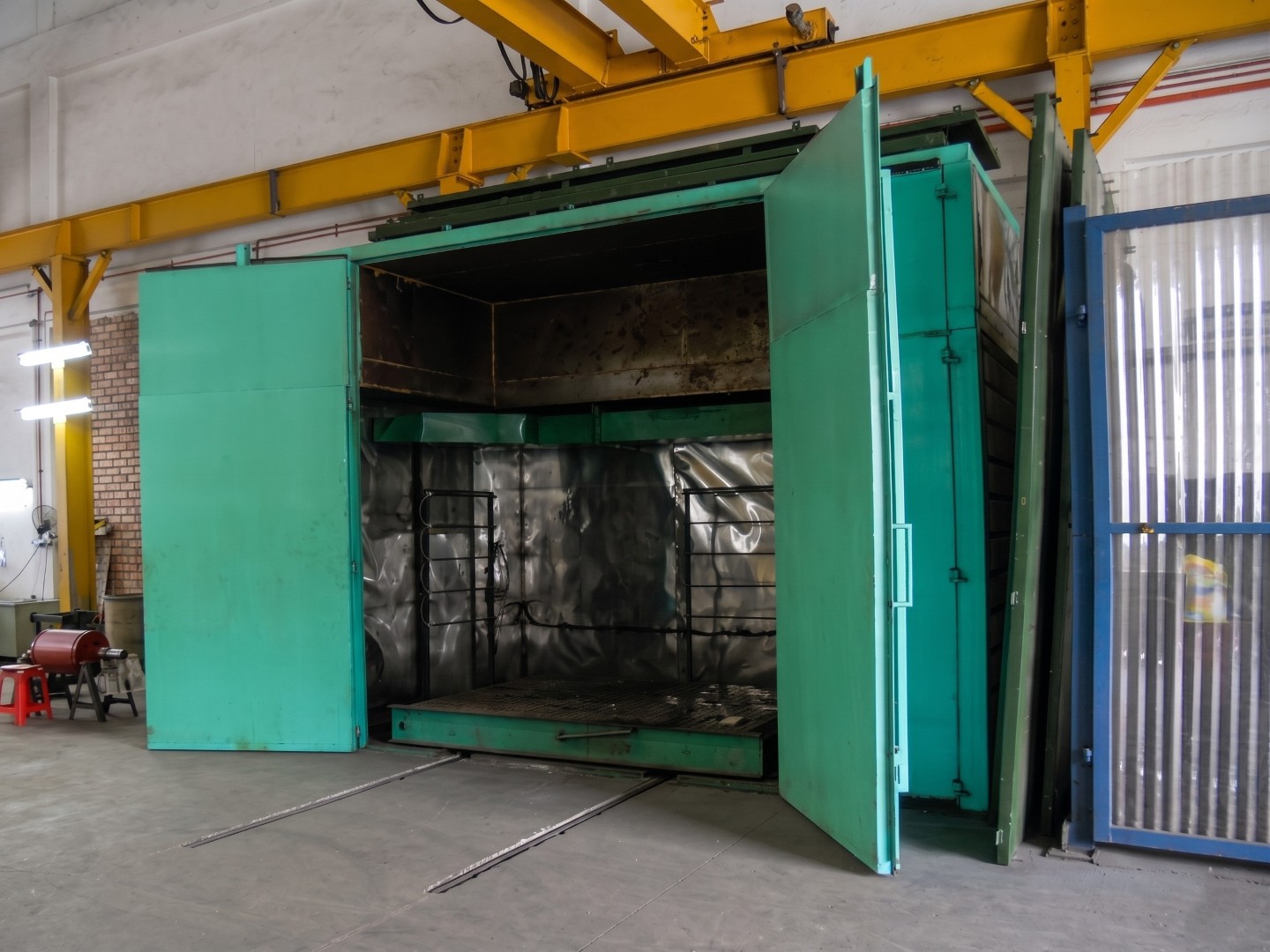 Temperature-Controlled Oven (Large)